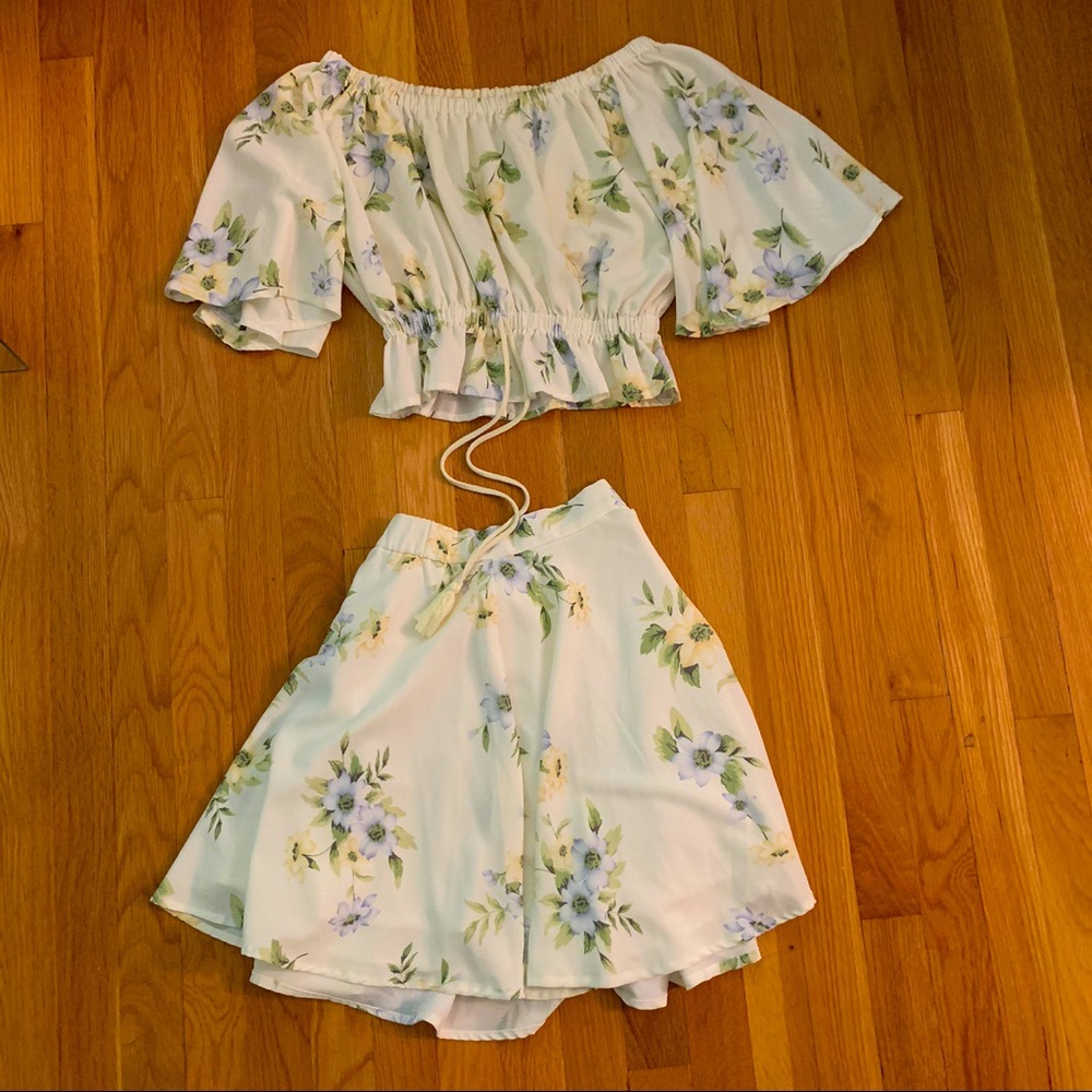 Vintage Matching Floral Set